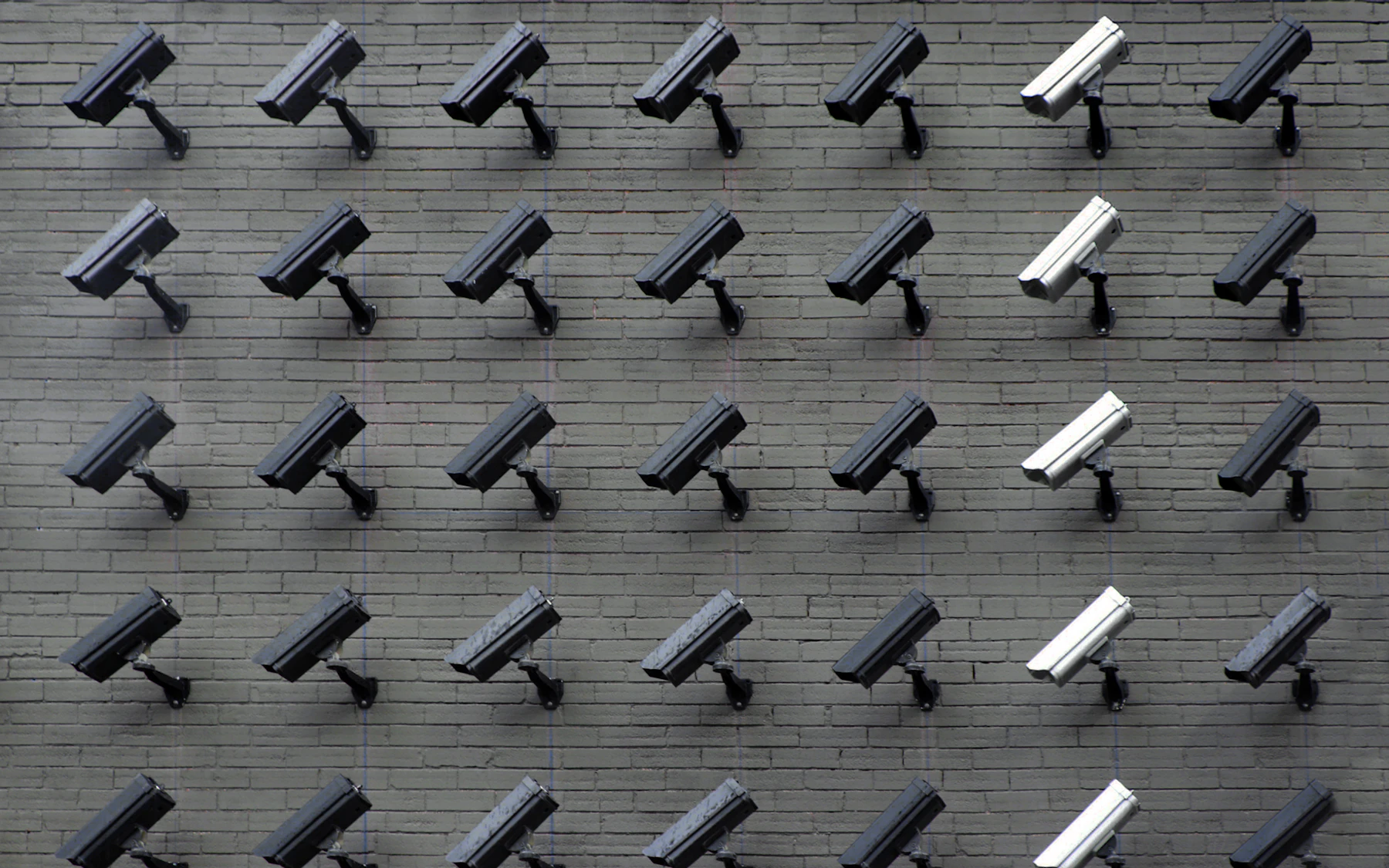 Network of surveillance cameras representing connected visual analytics
